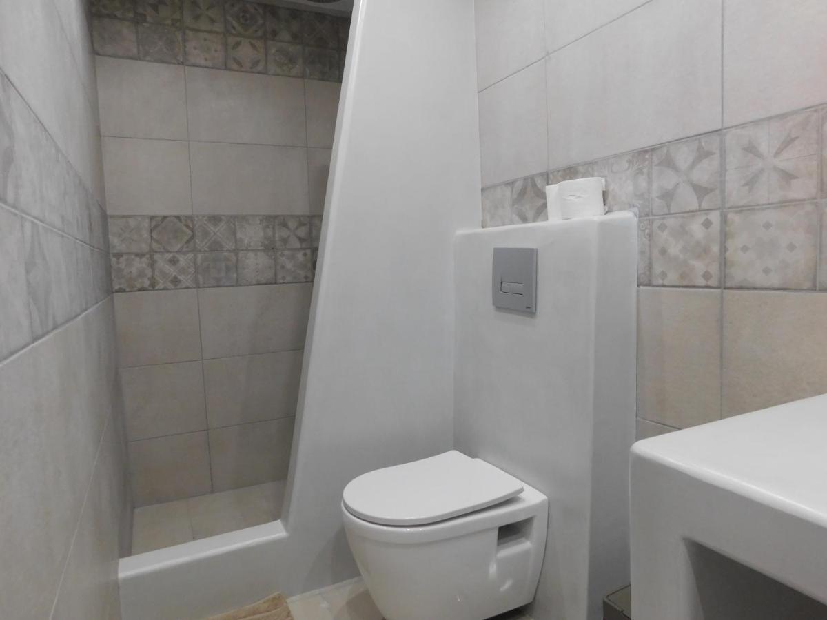 Fira Capital Rooms Exterior foto