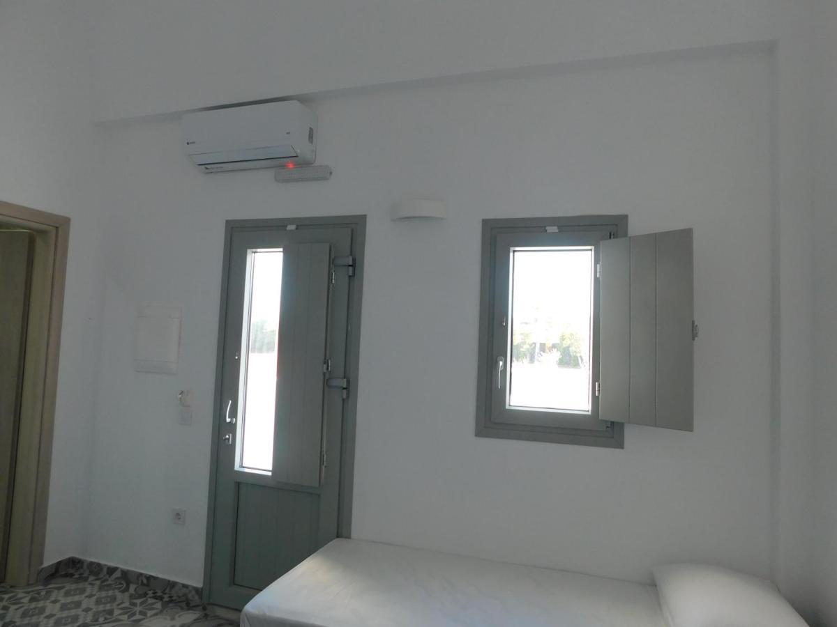 Fira Capital Rooms Exterior foto