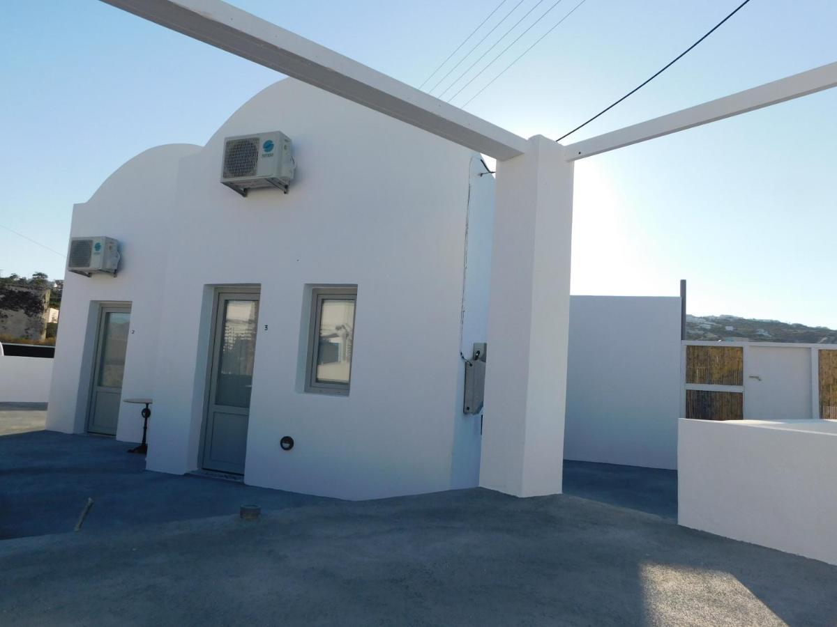 Fira Capital Rooms Exterior foto