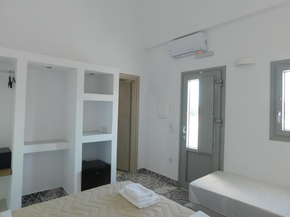 Fira Capital Rooms Exterior foto